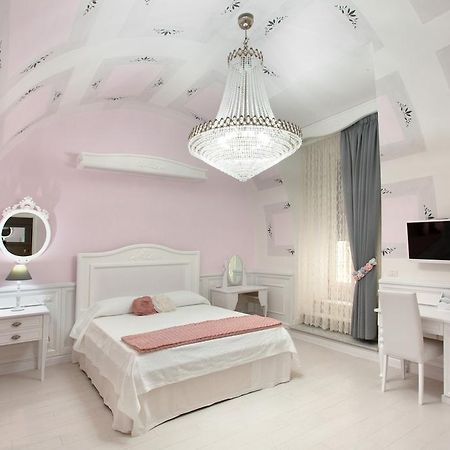 Domus Rosa Bed & Breakfast Наполи Стая снимка